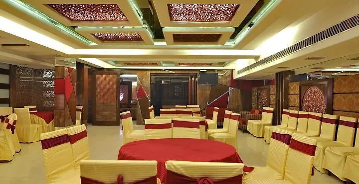 Hotel Classic Chandigarh 2*,