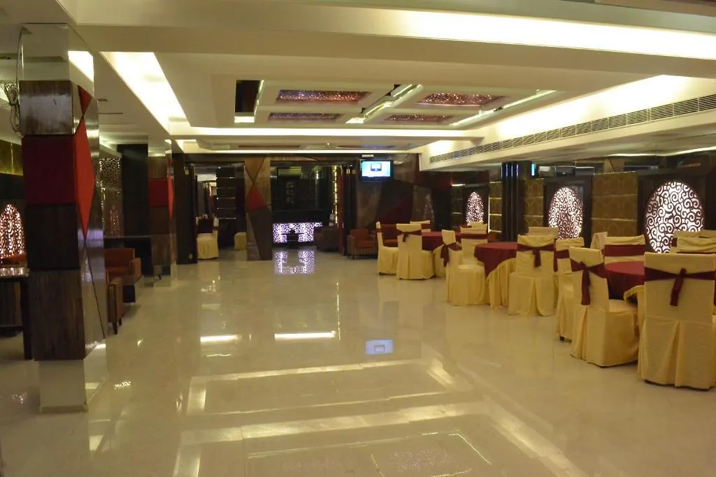 Hotel Classic Chandigarh 2*,