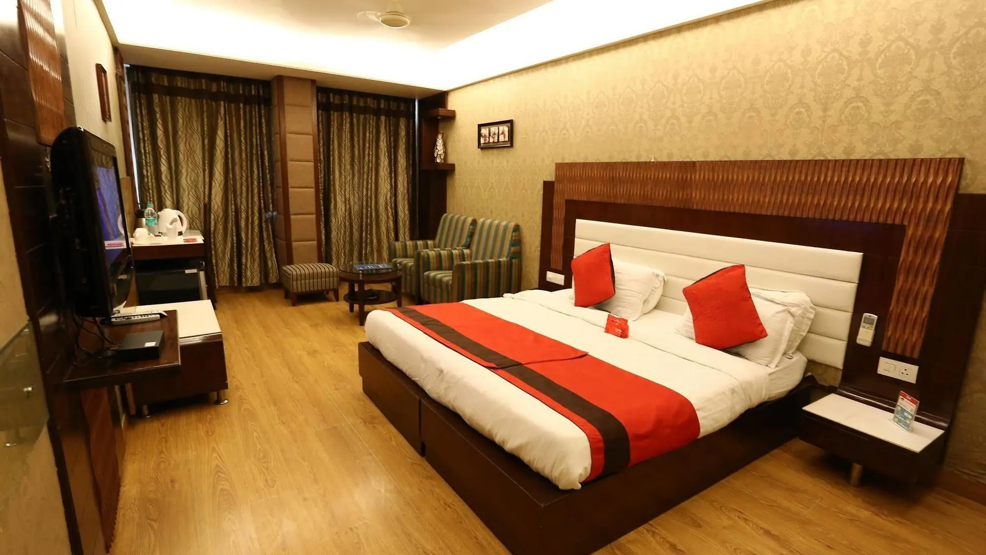Hotel Classic Chandigarh 2*,